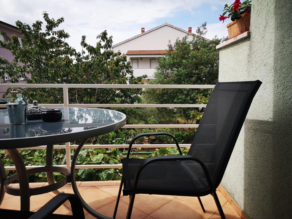Chillout Apartments With Pool Patricia Fažana Extérieur photo