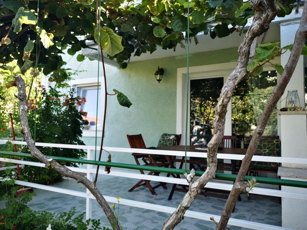 Chillout Apartments With Pool Patricia Fažana Extérieur photo