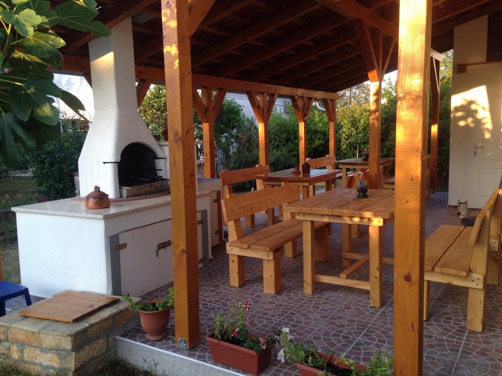 Chillout Apartments With Pool Patricia Fažana Chambre photo